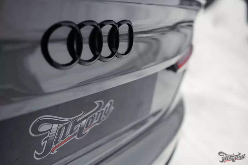Кузовной ремонт и перетяжка руля для Audi A5